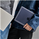 Incase Hardshell EDGE Carcasa MacBook Air 15" M2-M3 2023-24 transparente